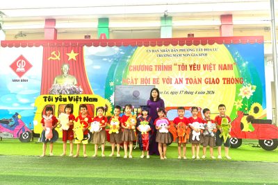 NGÀY HỘI BÉ VỚI AN TOÀN GIAO THÔNG